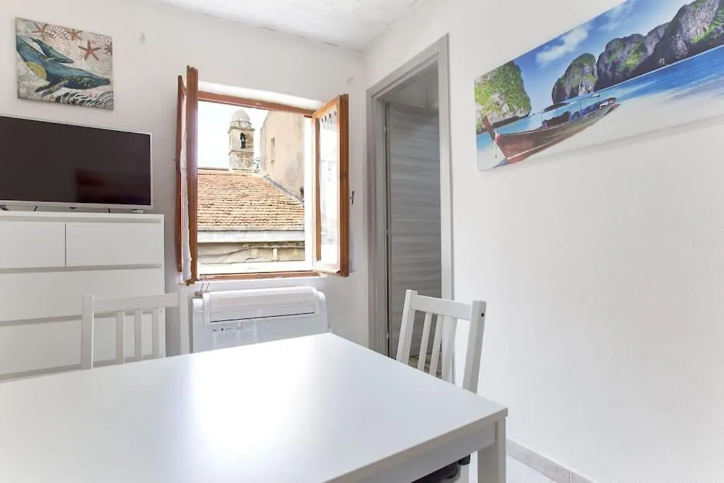 Apartman Alghero Center Little Home - 4 -